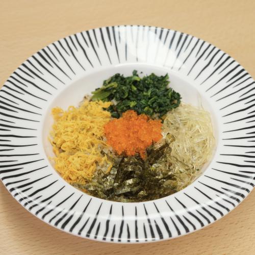 罗勒叶辣炒饭